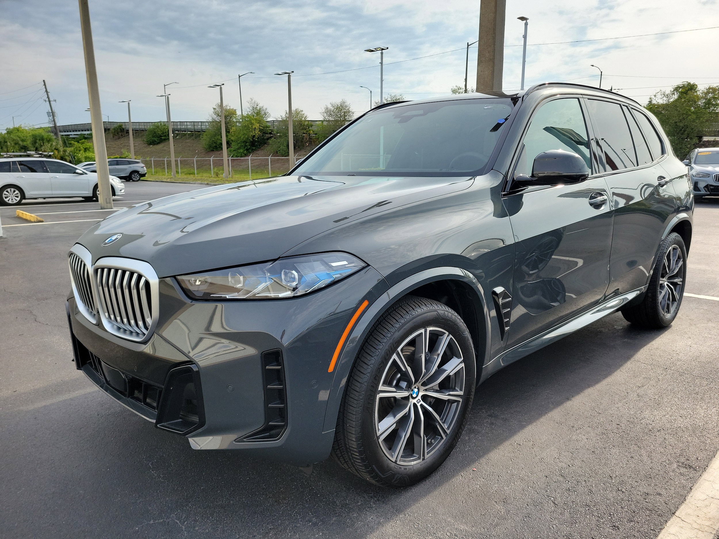 2024 BMW X5 sDrive40i's photo