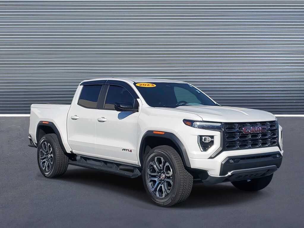 Used 2023 GMC Canyon 4WD AT4 4WD Crew Cab AT4