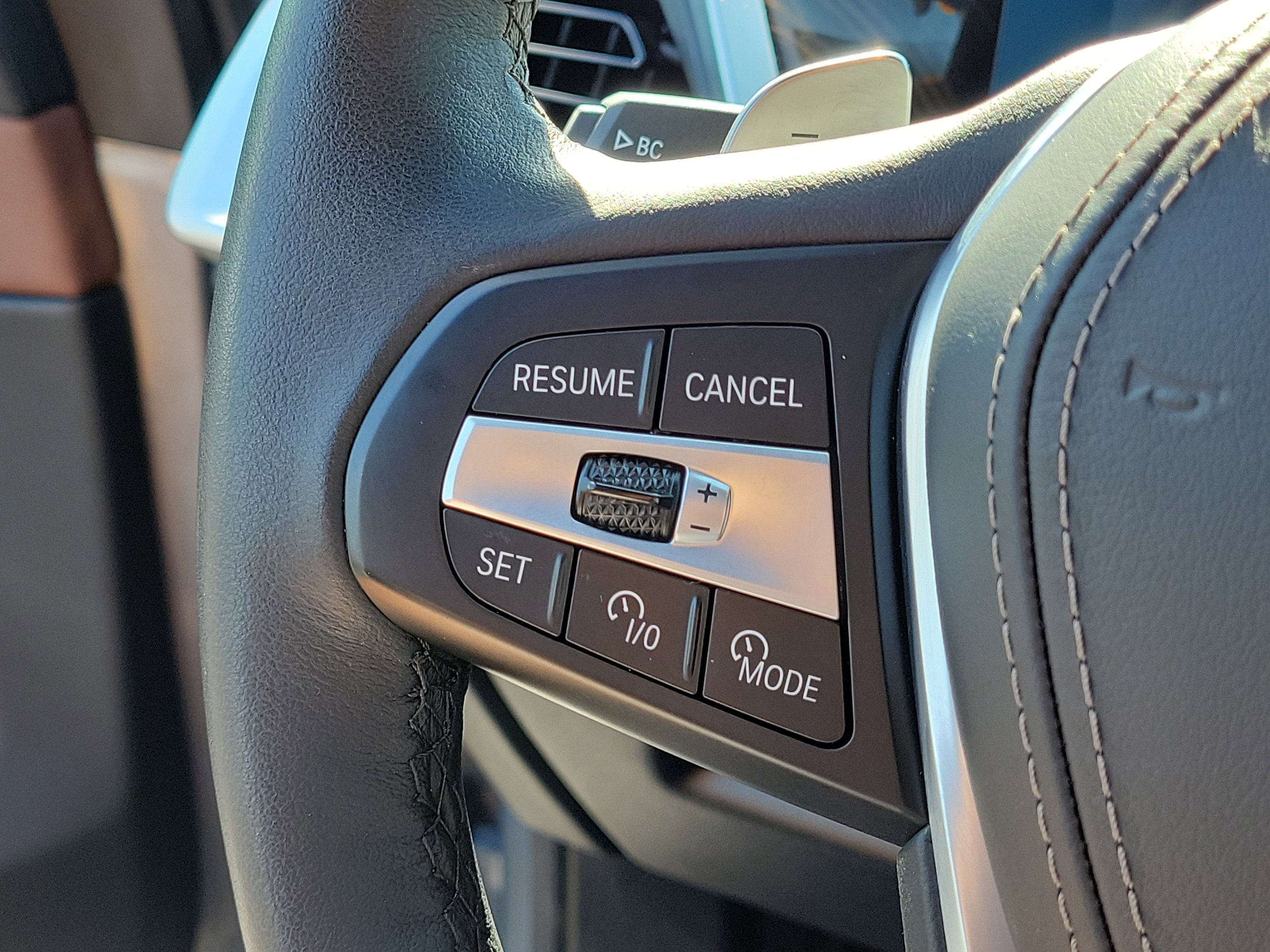 5UX13EU07T9221709