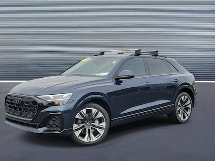 2025 Audi Q8 Premium Plus Premium Plus 55 TFSI quattro WA1EVBF16SD014171