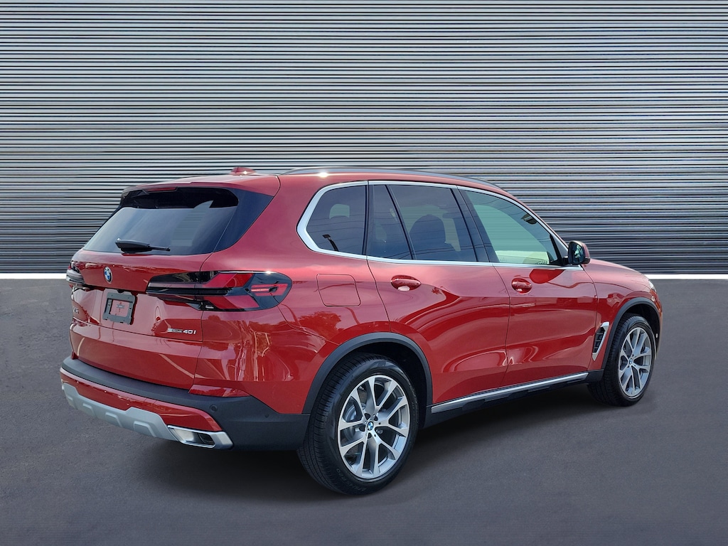 New 2026 BMW X5 sDrive40i SUV