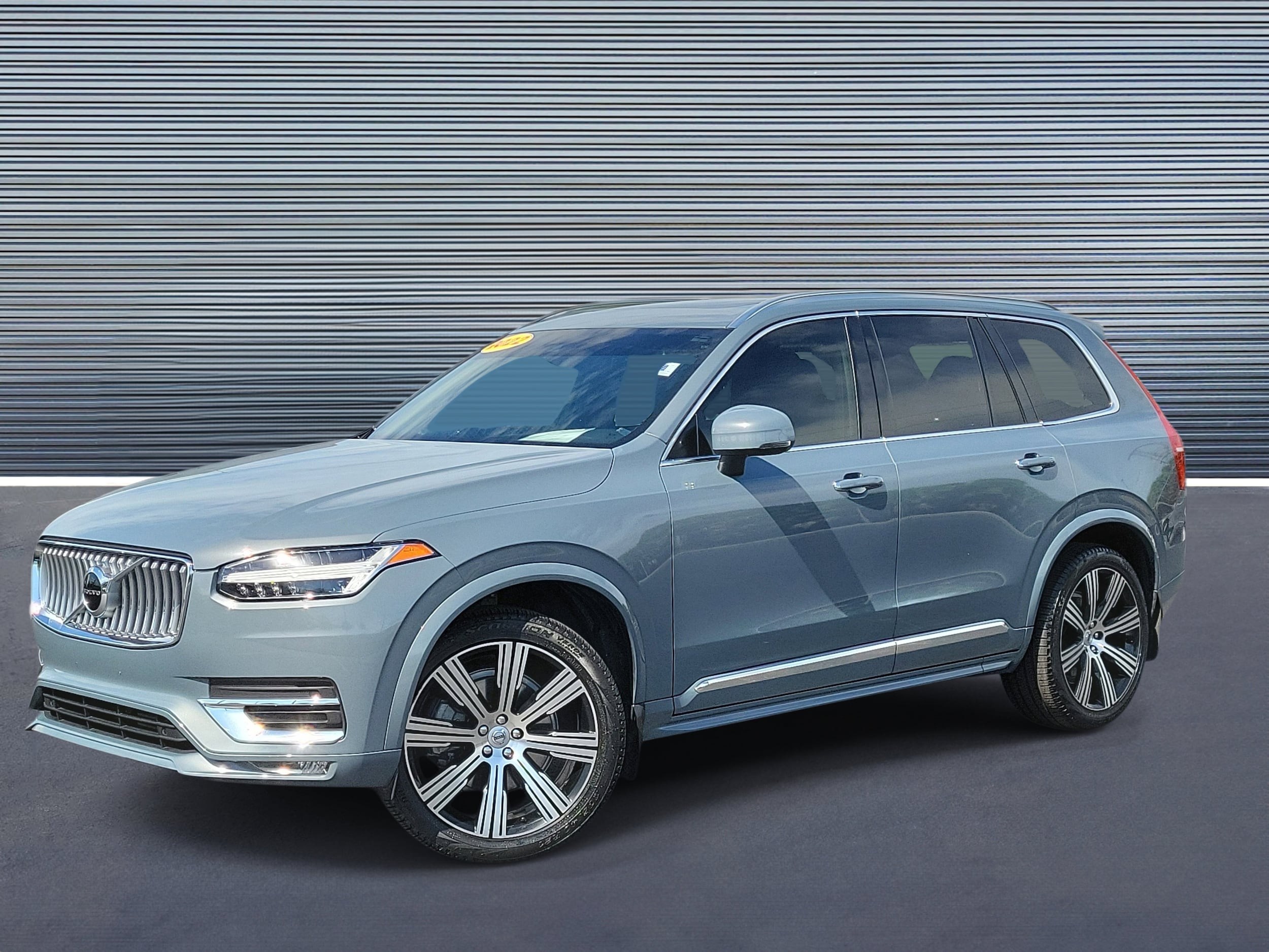 2022 Volvo XC90 T6 Inscription AWD's photo