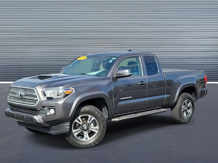 2017 Toyota Tacoma TRD Sport TRD Sport Access Cab 6 Bed V6 4x2 AT 5TFRZ5CN4HX053367