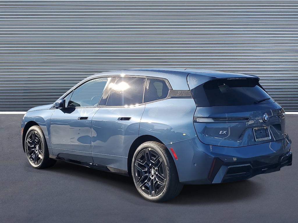 New 2026 BMW iX xDrive60 xDrive60 Sports Activity Vehicle