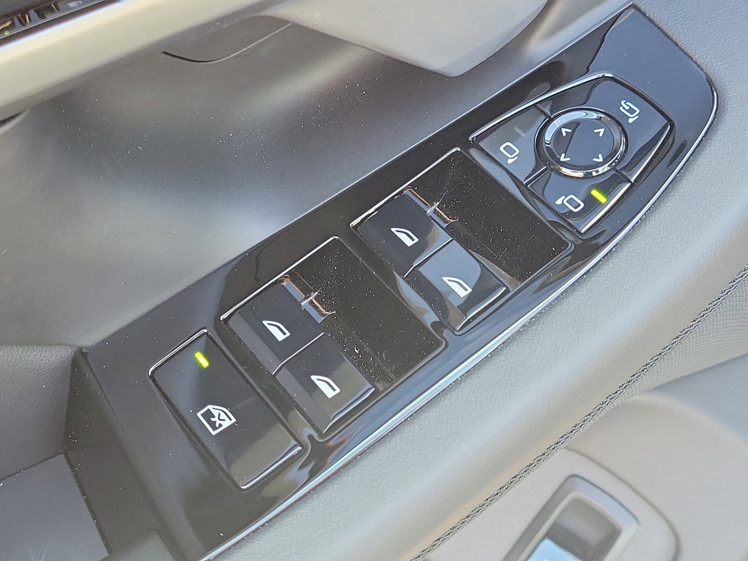 2026 BMW 5 Series 530i - Photo 19