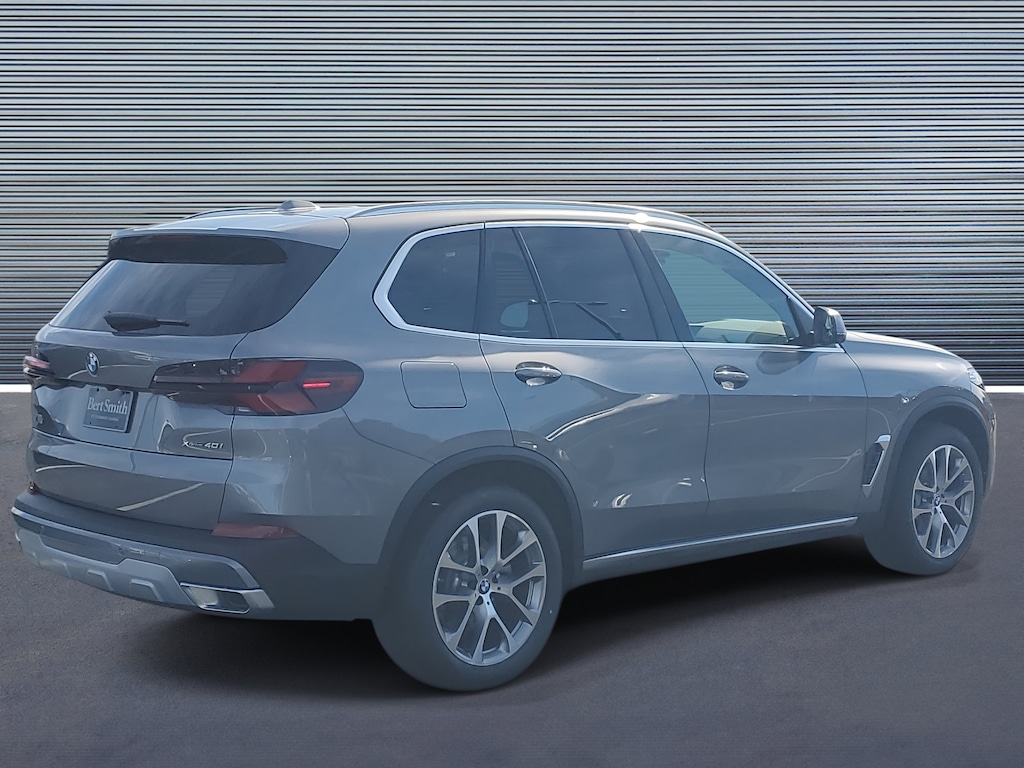 New 2026 BMW X5 xDrive40i xDrive40i Sports Activity Vehicle