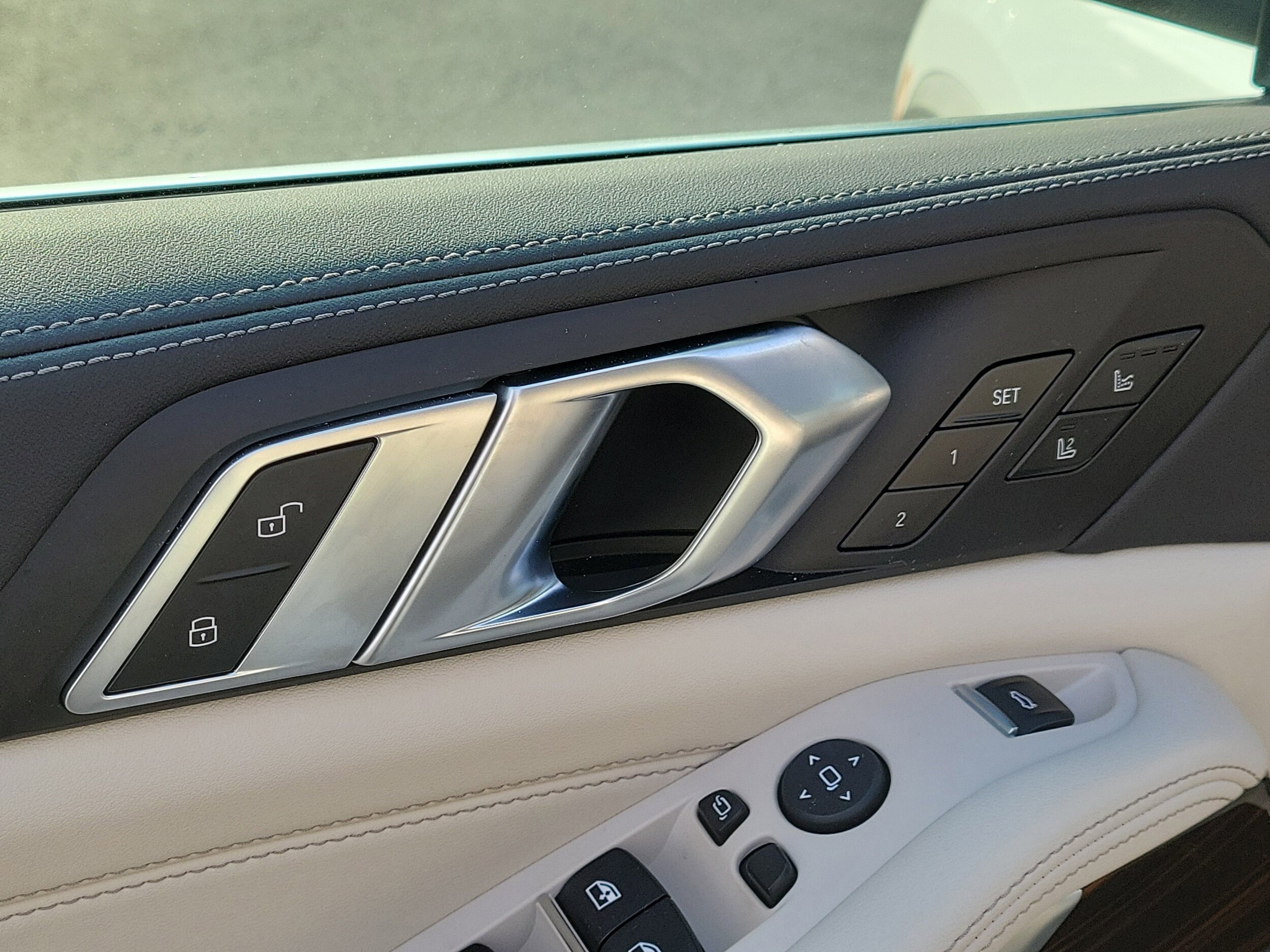 2026 BMW X5 40i - Photo 15