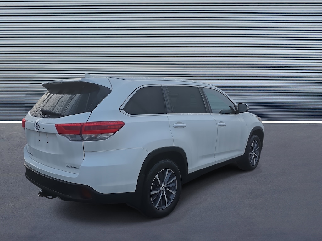 Used 2019 Toyota Highlander