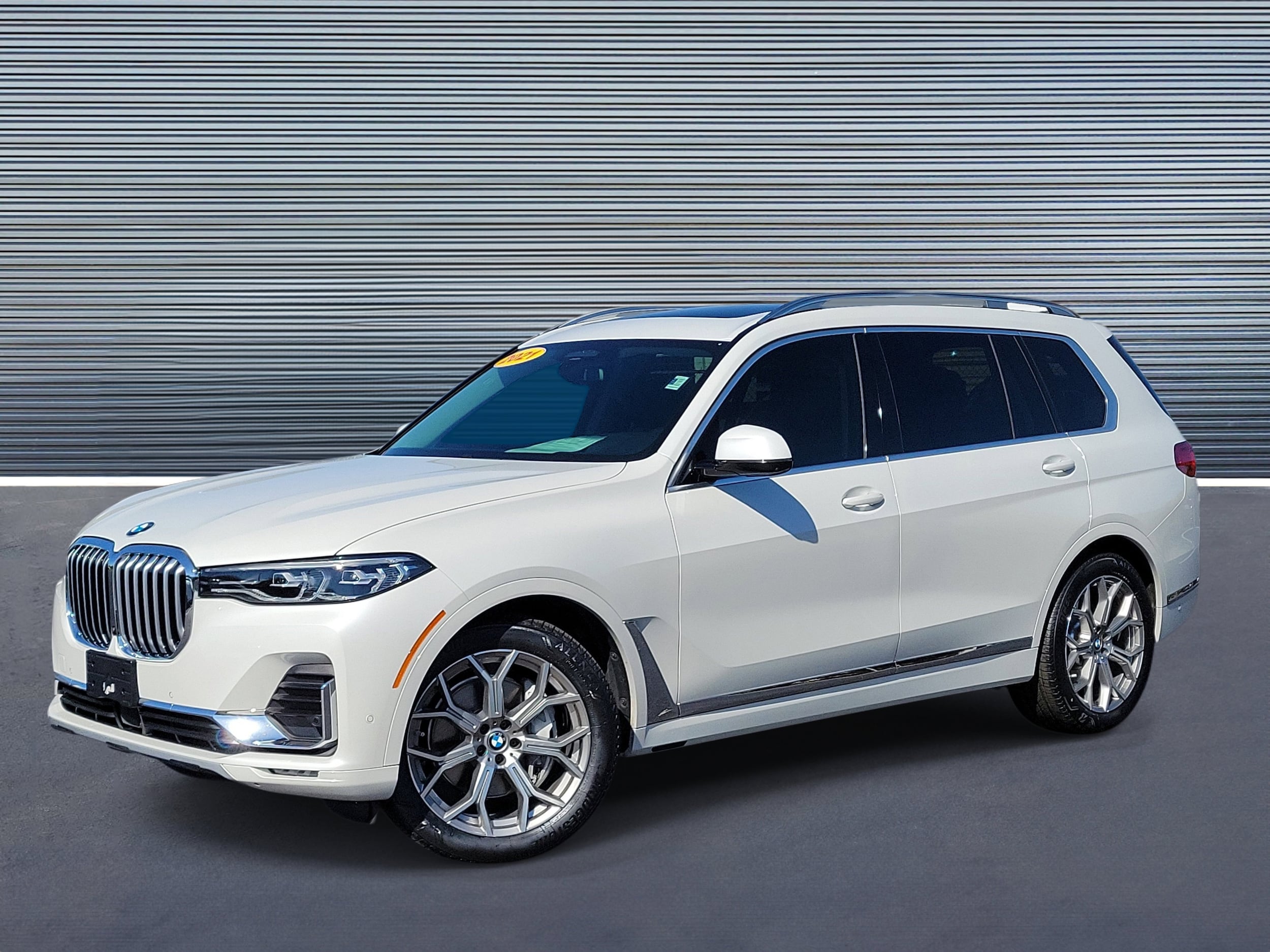 2021 BMW X7 xDrive40i's photo