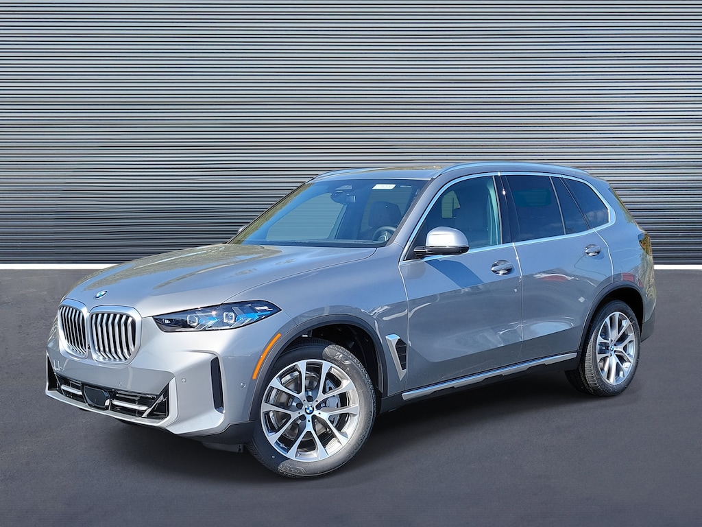 New 2026 BMW X5 sDrive40i SUV