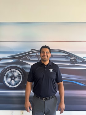 Staff member Keven Tabrizizadeh from 31462c64903e