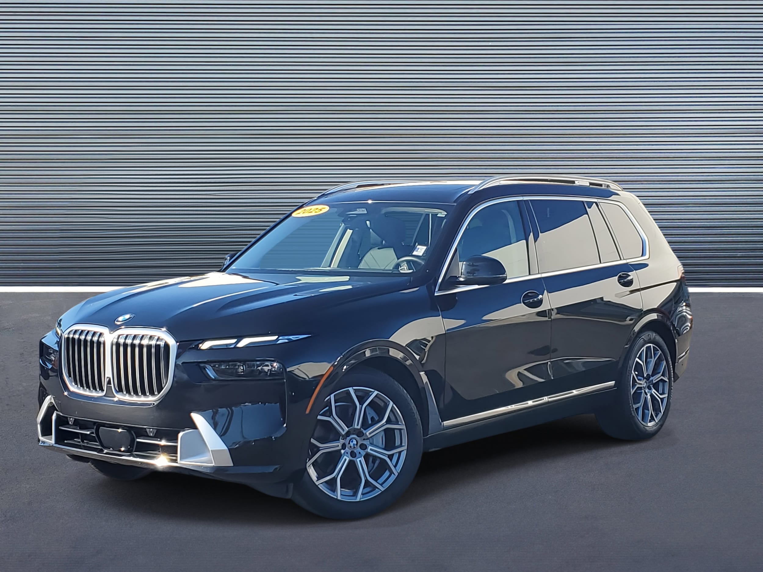 2025 BMW X7 xDrive40i Sports Activity Vehicle 