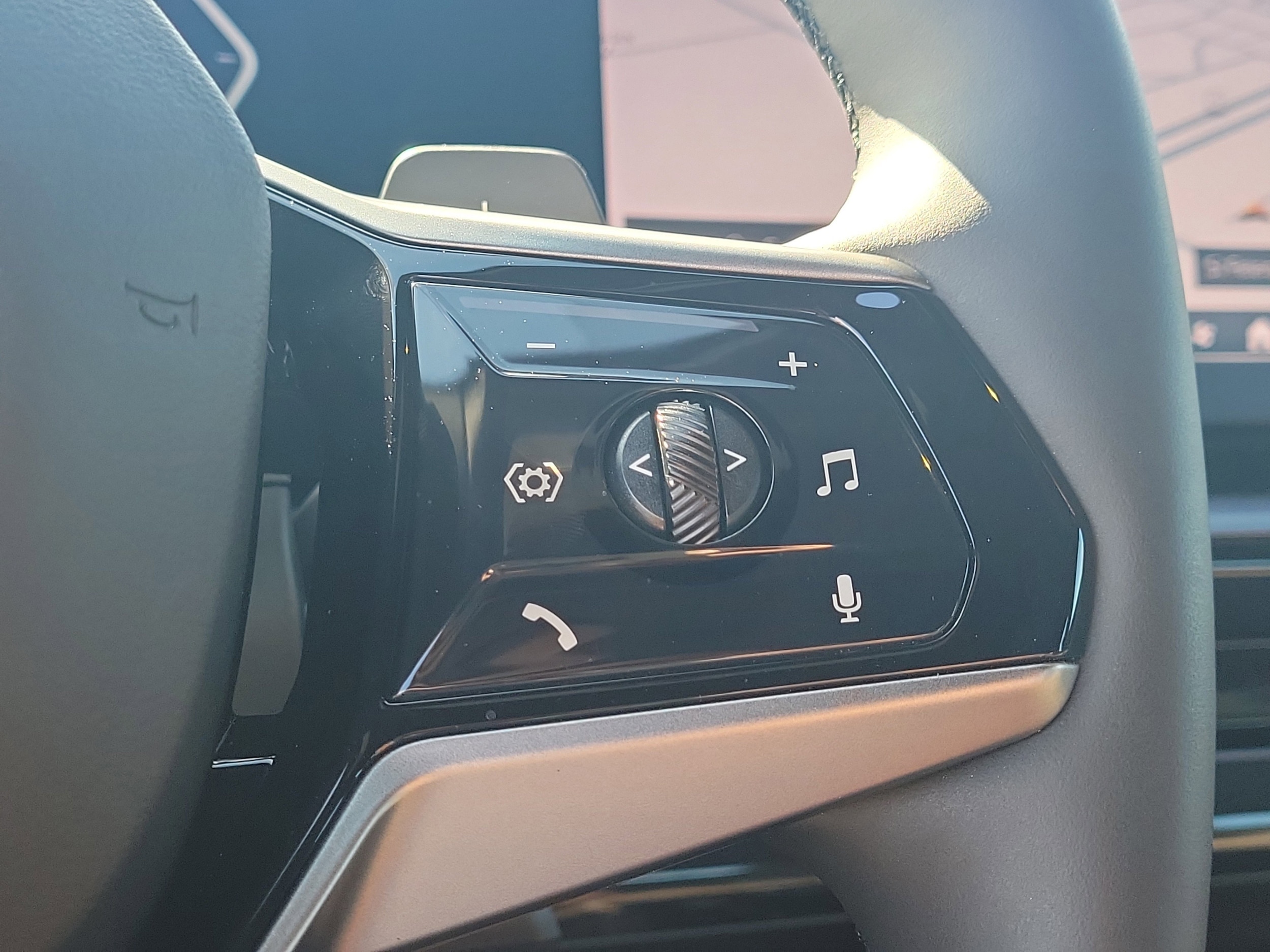 2026 BMW 5 Series 530i - Photo 30