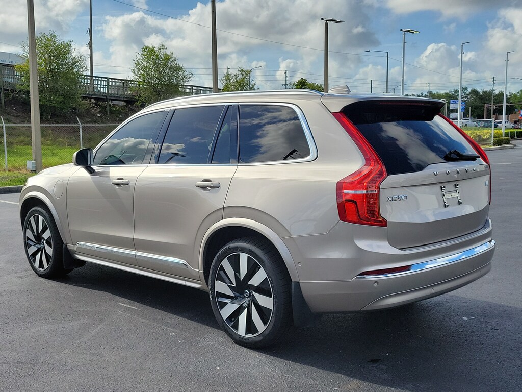 Used 2023 Volvo XC90 Recharge Plug-In Hybrid Ultimate T8 eAWD PHEV Ultimate 6P
