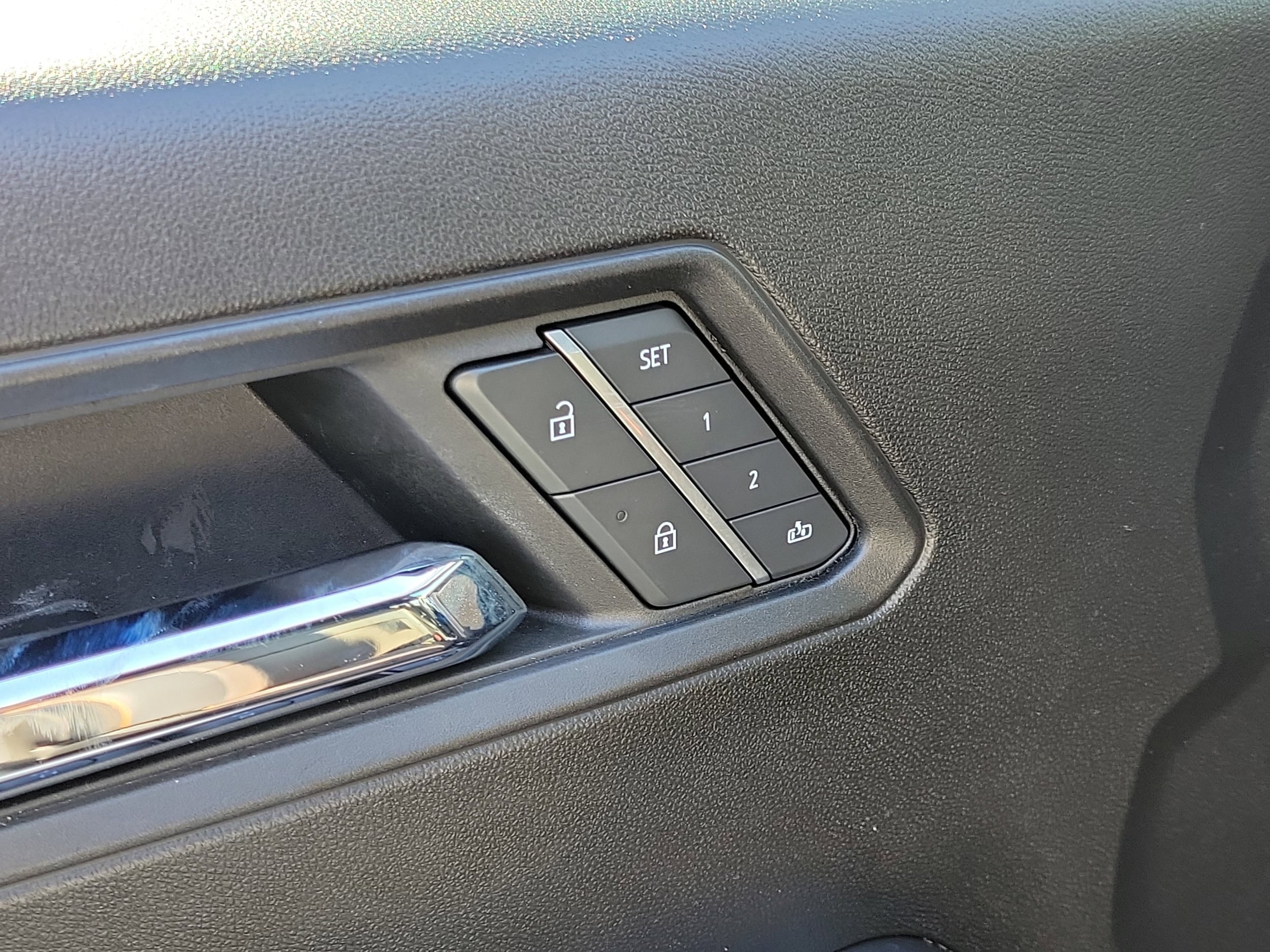 2024 GMC Canyon AT4 - Photo 18