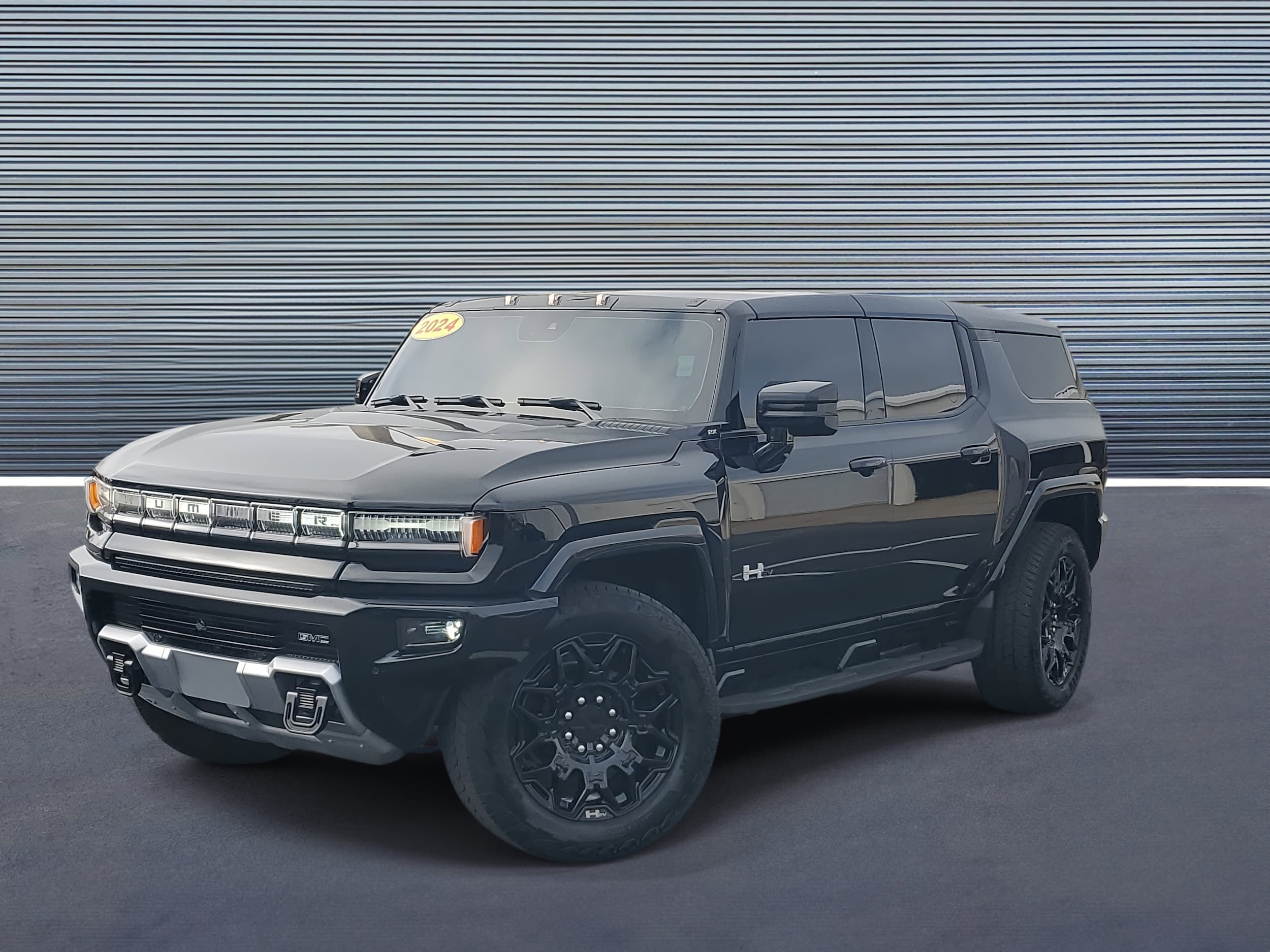 2024 GMC HUMMER EV 2X's photo