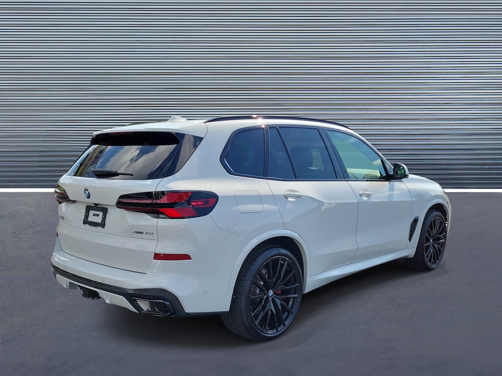 Used 2025 BMW X5 xDrive40i xDrive40i Sports Activity Vehicle