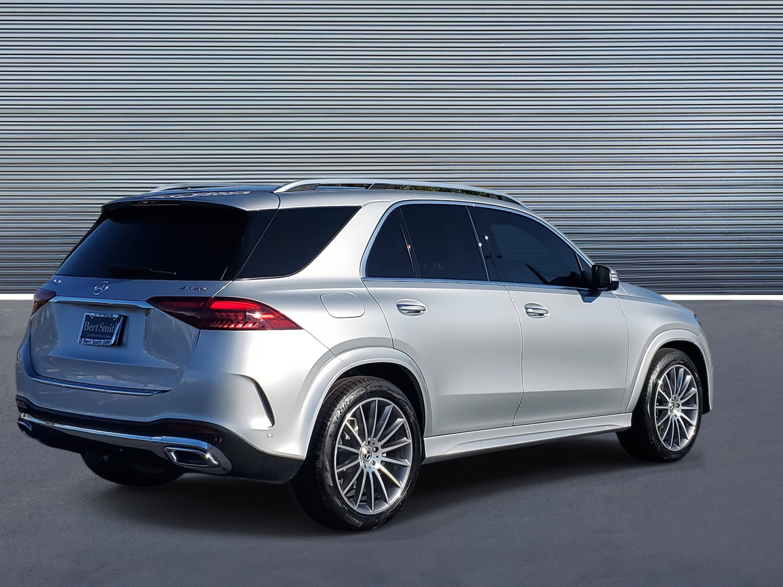 2024 Mercedes Benz GLE 4MATIC 450 photo 2