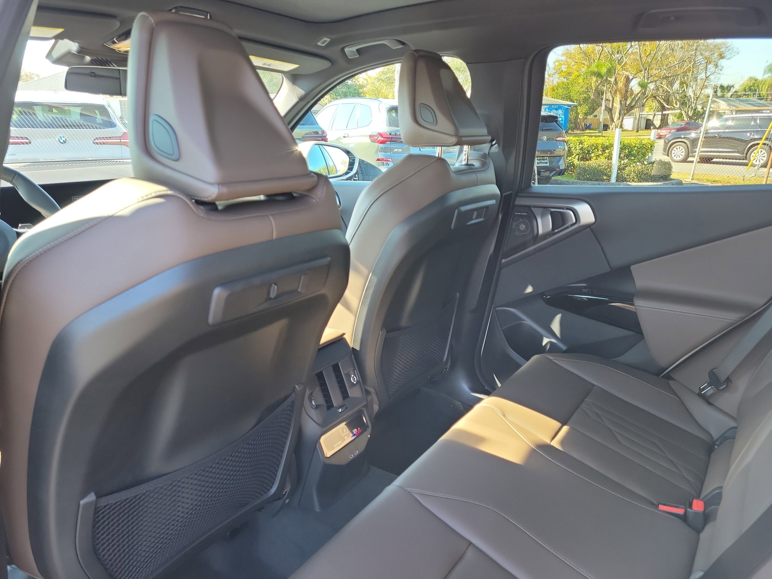 2026 BMW X3 30 - Photo 9