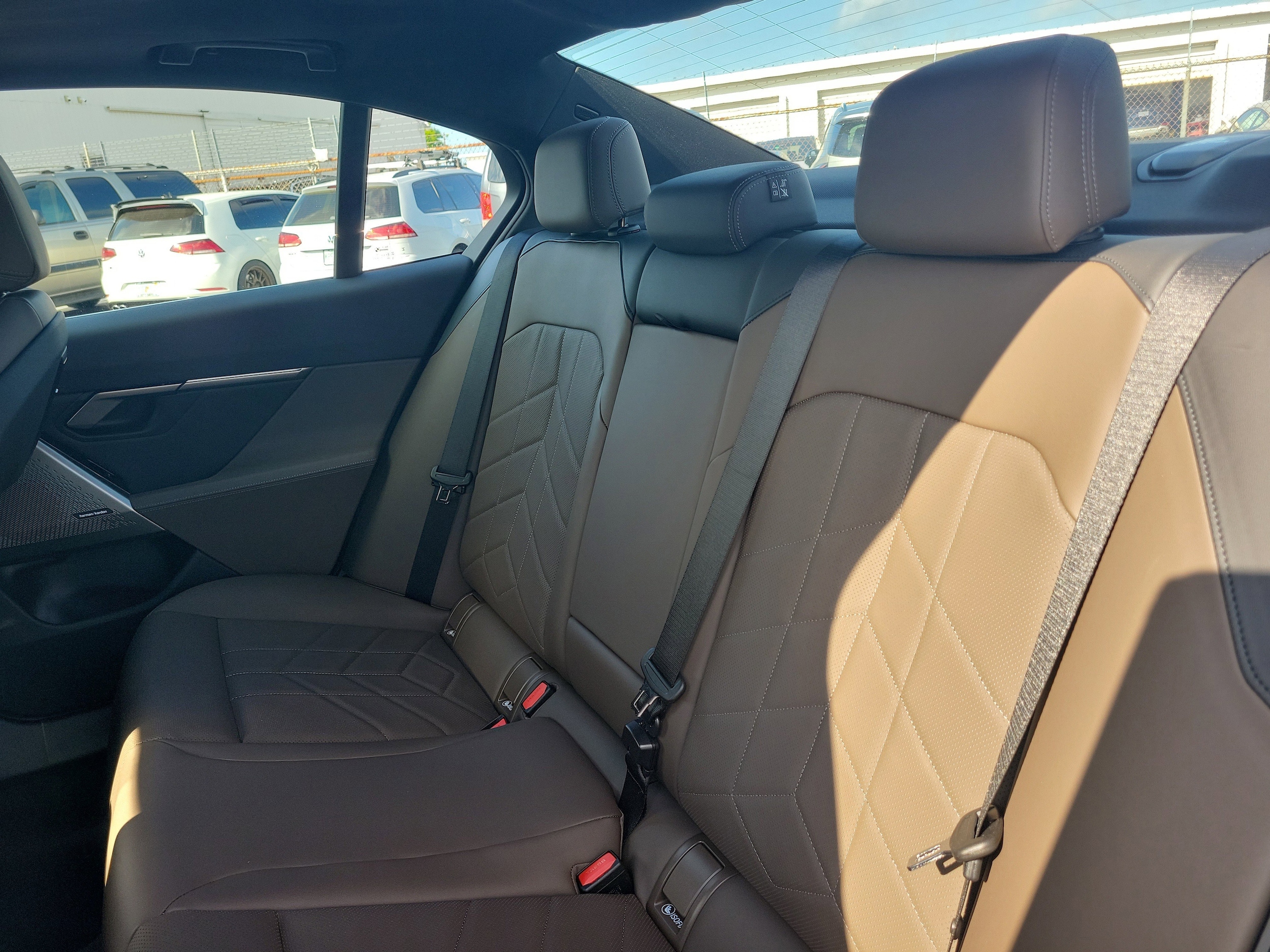 2026 BMW 5 Series 530i - Photo 10