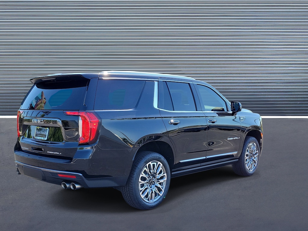 Used 2024 GMC Yukon Denali Ultimate 4WD Denali Ultimate
