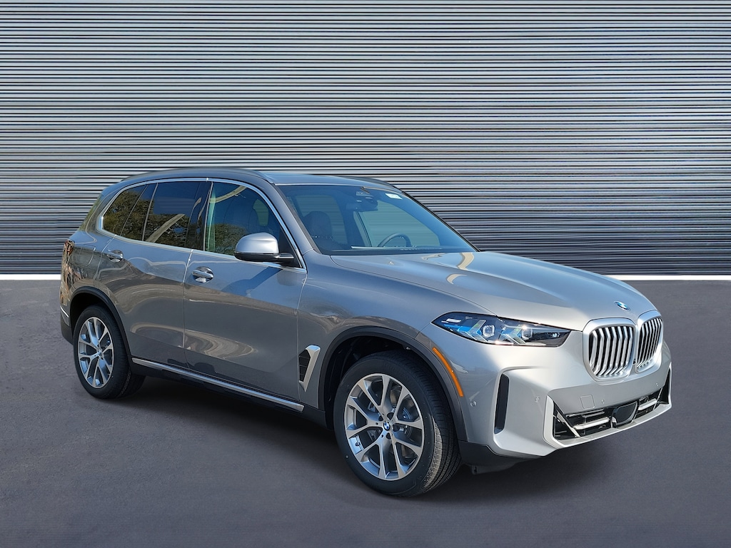 New 2026 BMW X5 sDrive40i SUV
