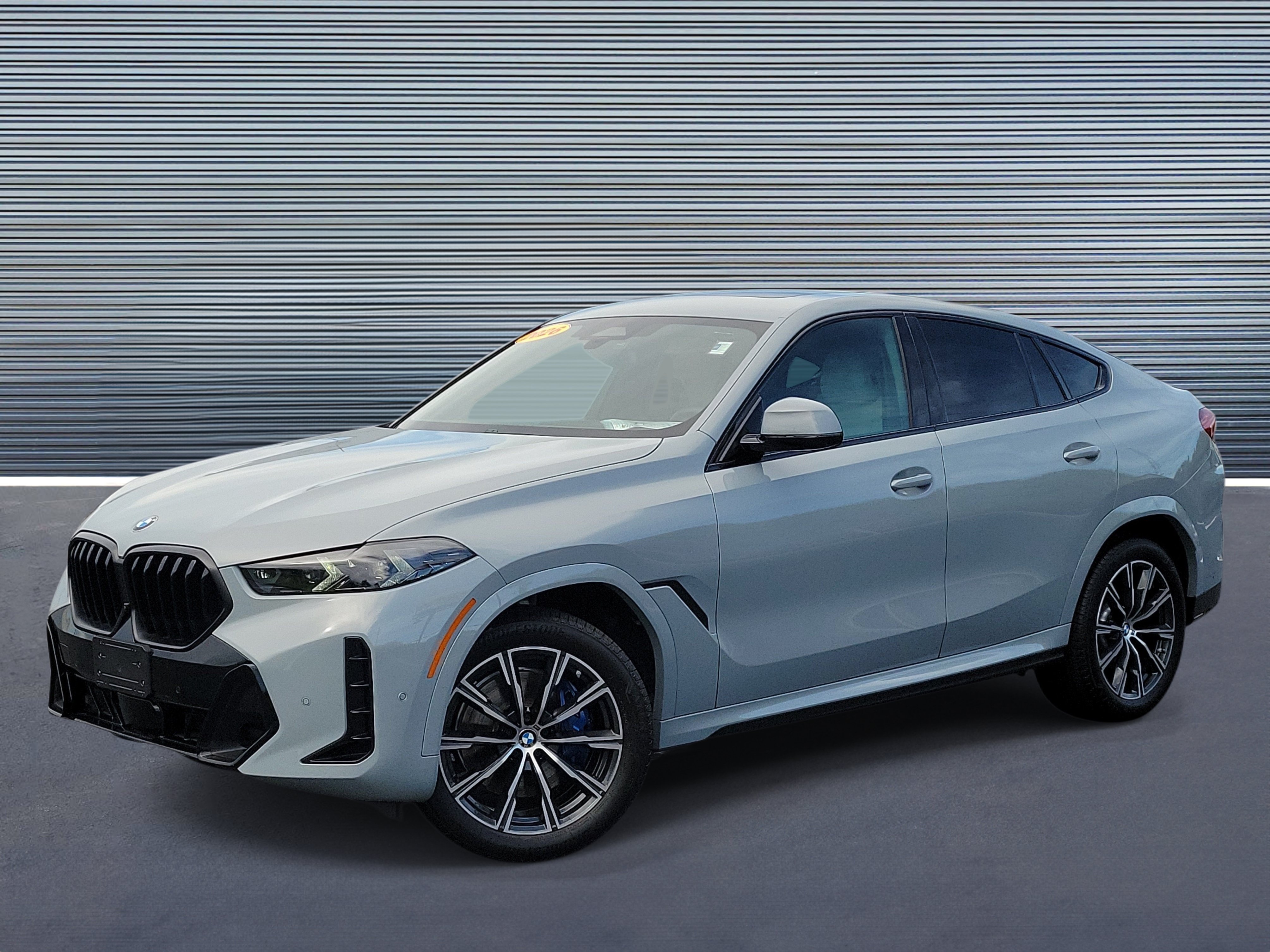2026 BMW X6 xDrive40i Coupe 5UX33EX02T9328736