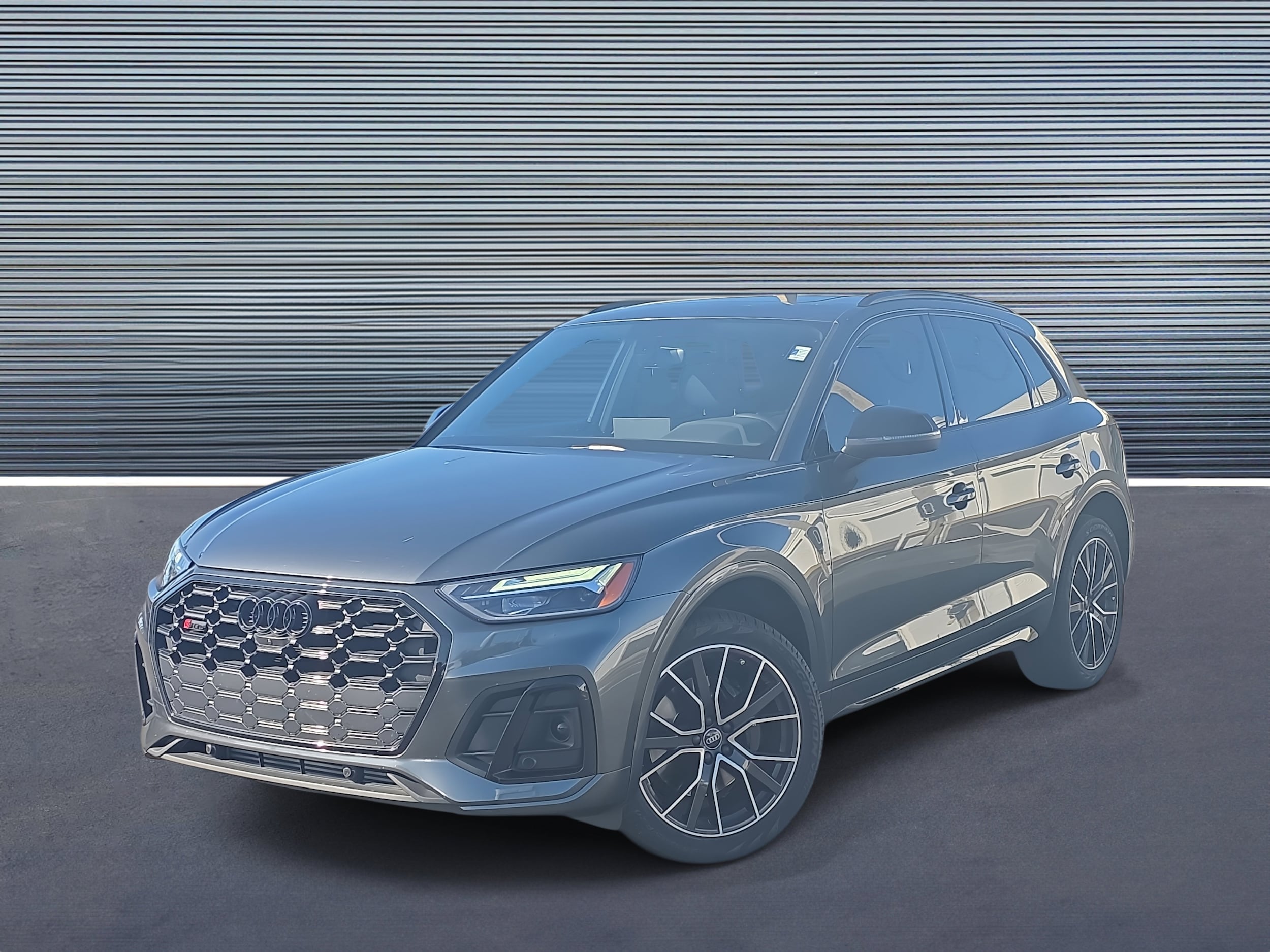 2022 Audi SQ5
