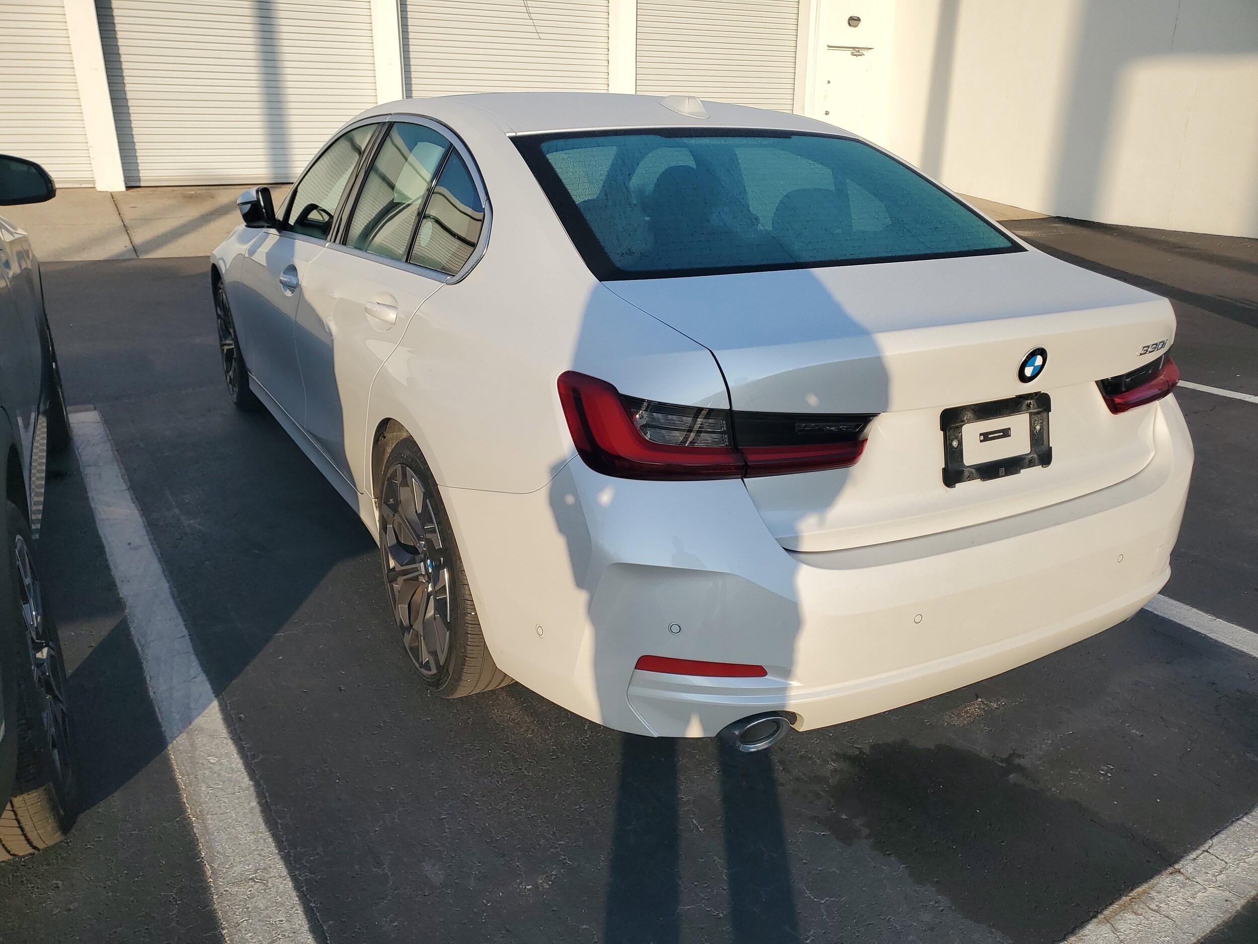 2025 Bmw 330i 3-Series photo 4