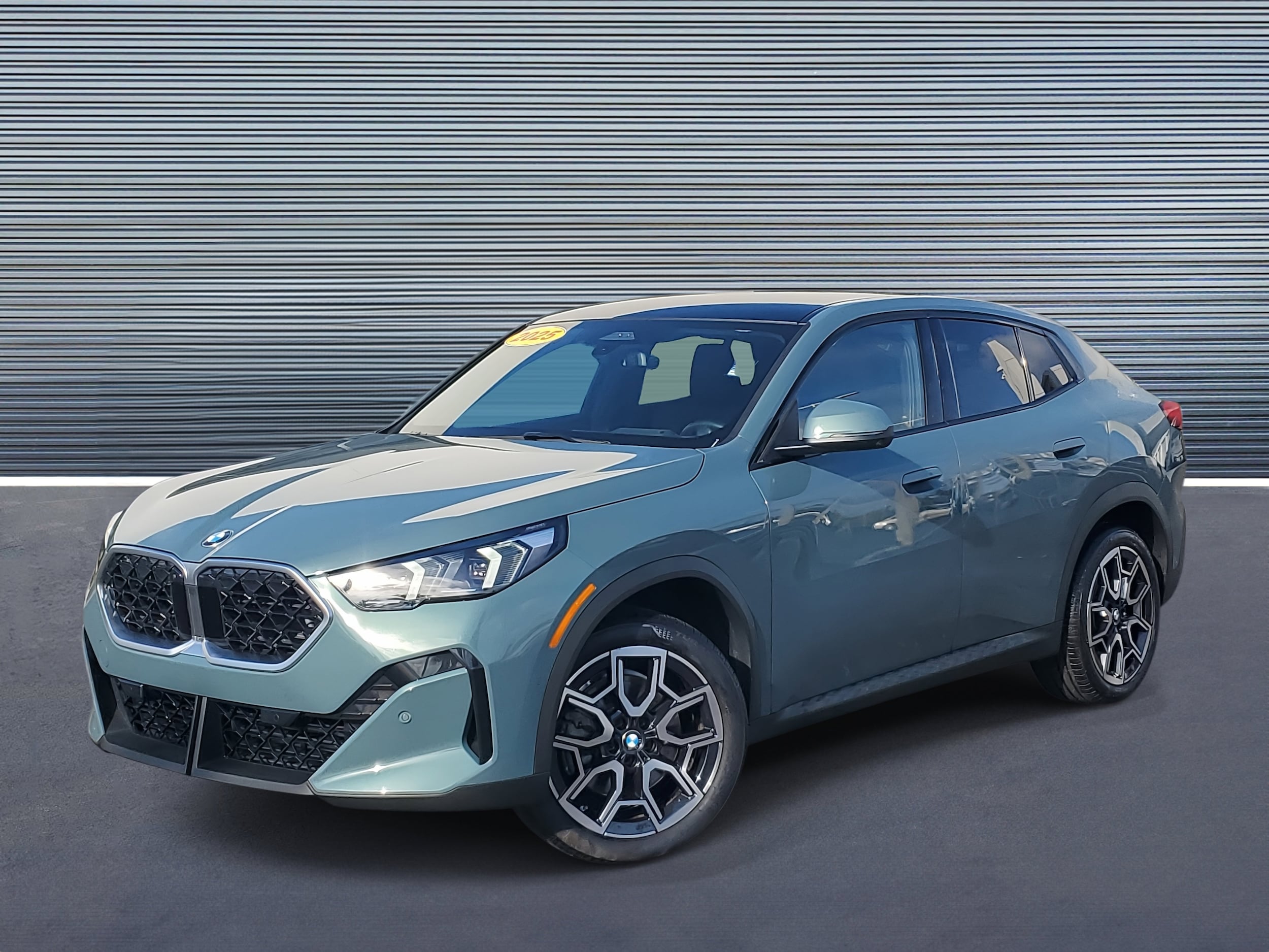 2025 BMW X2 28i's photo