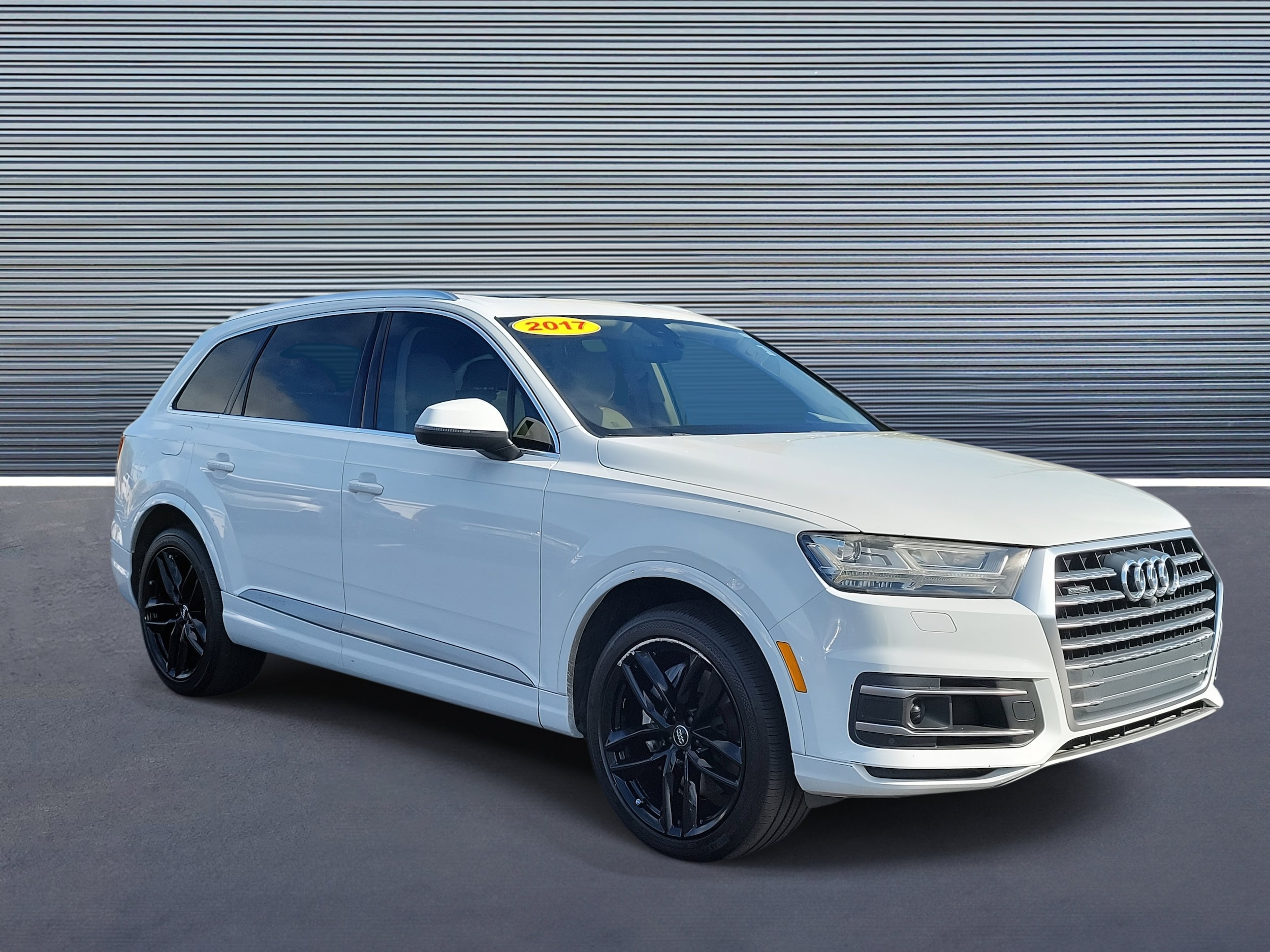 Used 2017 Audi Q7 Prestige with VIN WA1VAAF77HD032438 for sale in St. Petersburg, FL