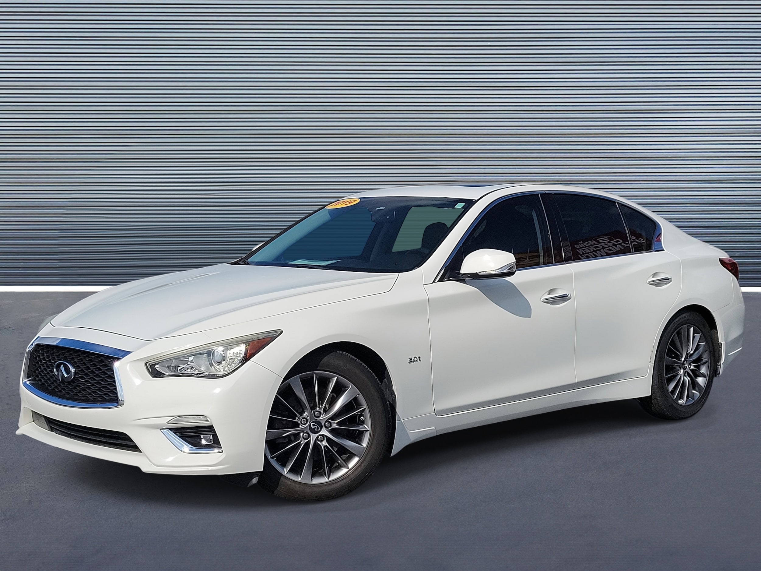 2019 INFINITI Q50 LUXE