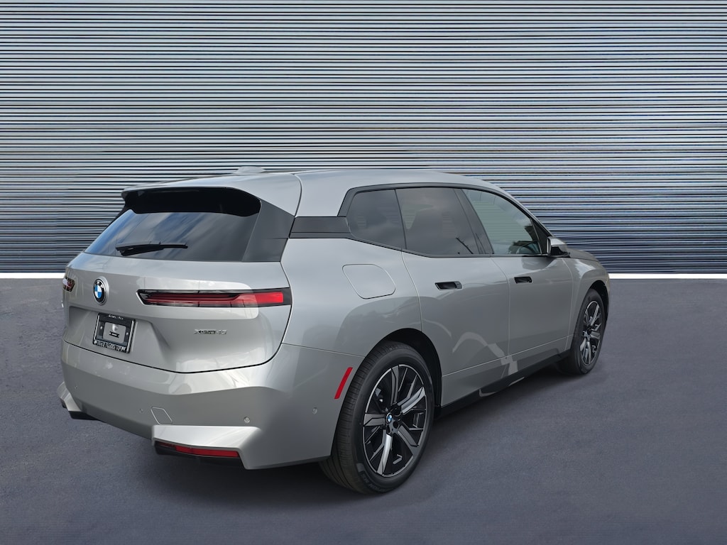 New 2026 BMW iX xDrive45 SUV