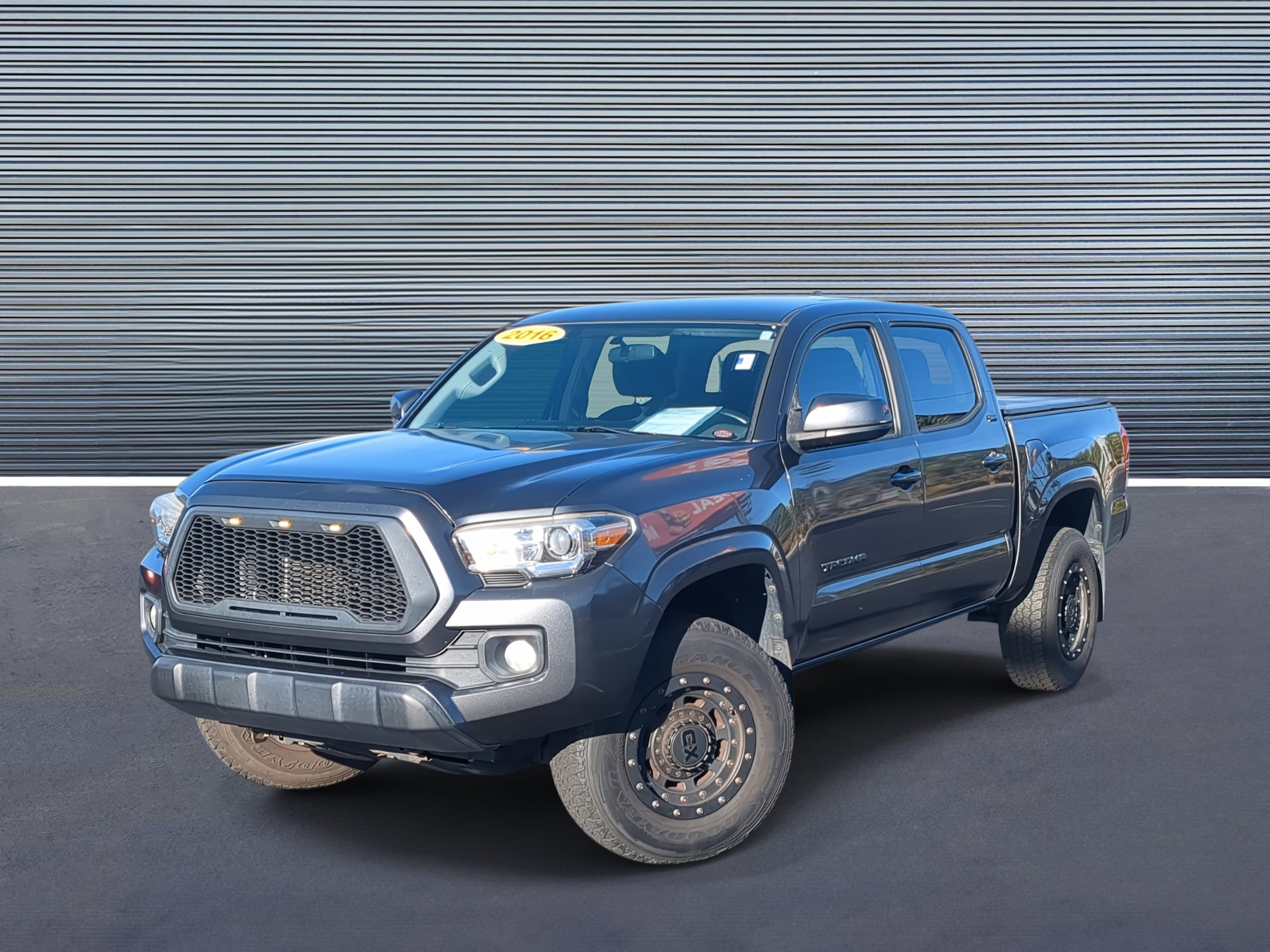 2016 Toyota Tacoma SR5