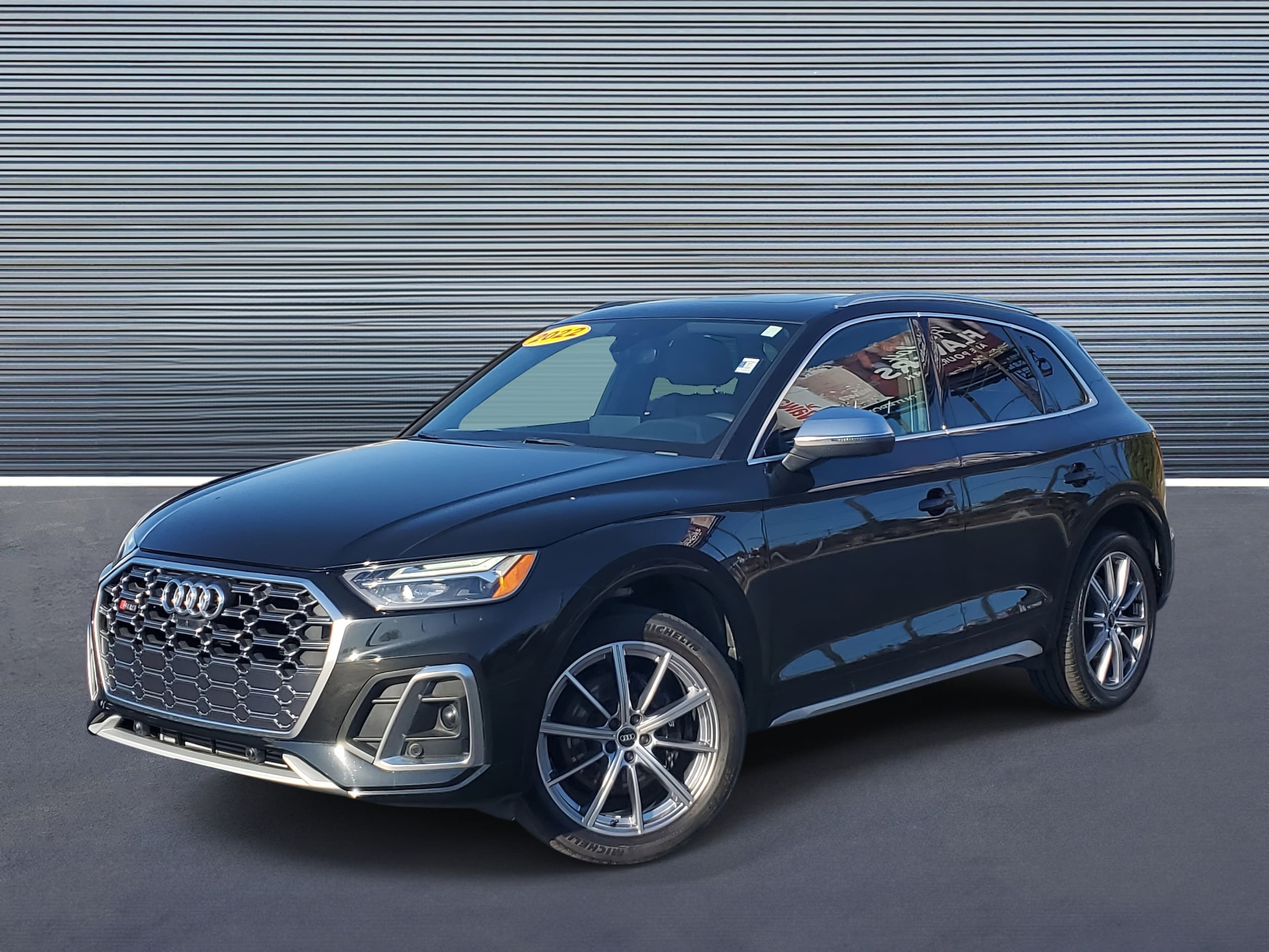 2022 Audi SQ5 Premium Plus's photo