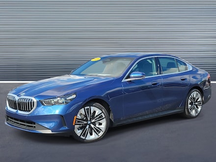 2026 BMW 5 Series 530i Sedan WBA43FJ01TCV82023