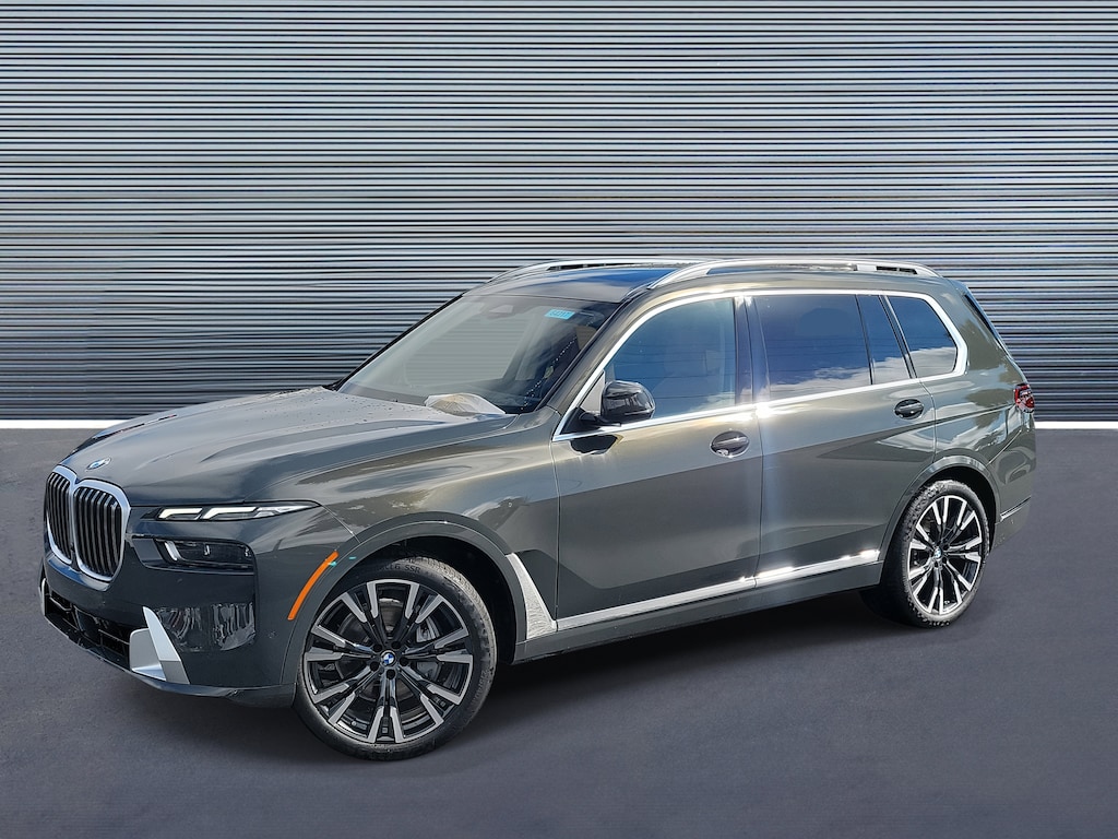 New 2026 BMW X7 xDrive40i xDrive40i Sports Activity Vehicle