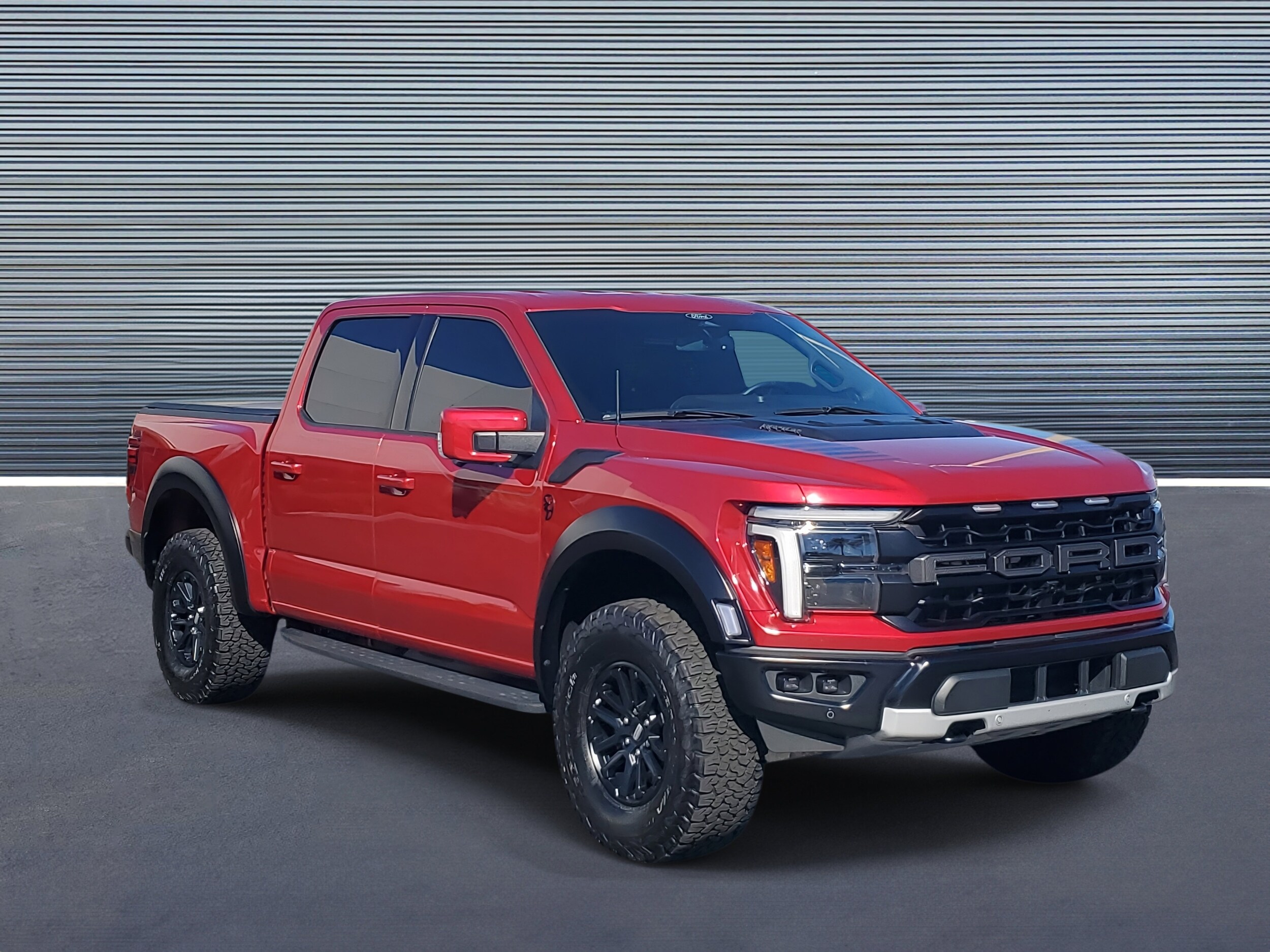 2024 Ford F-150 Raptor photo 2