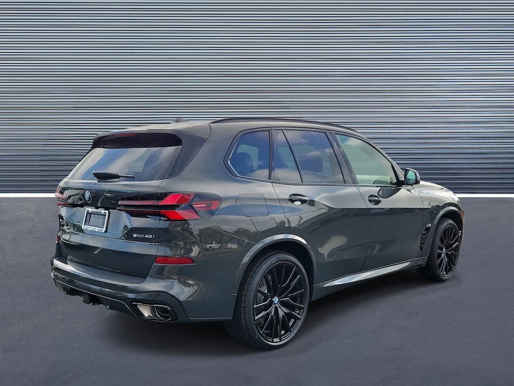 New 2026 BMW X5 sDrive40i SUV