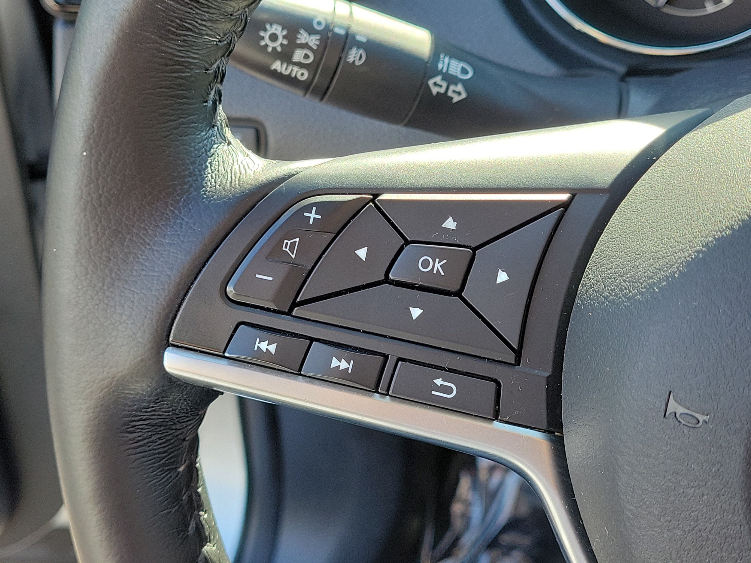 2017 Nissan Rogue Sport SL - Photo 29