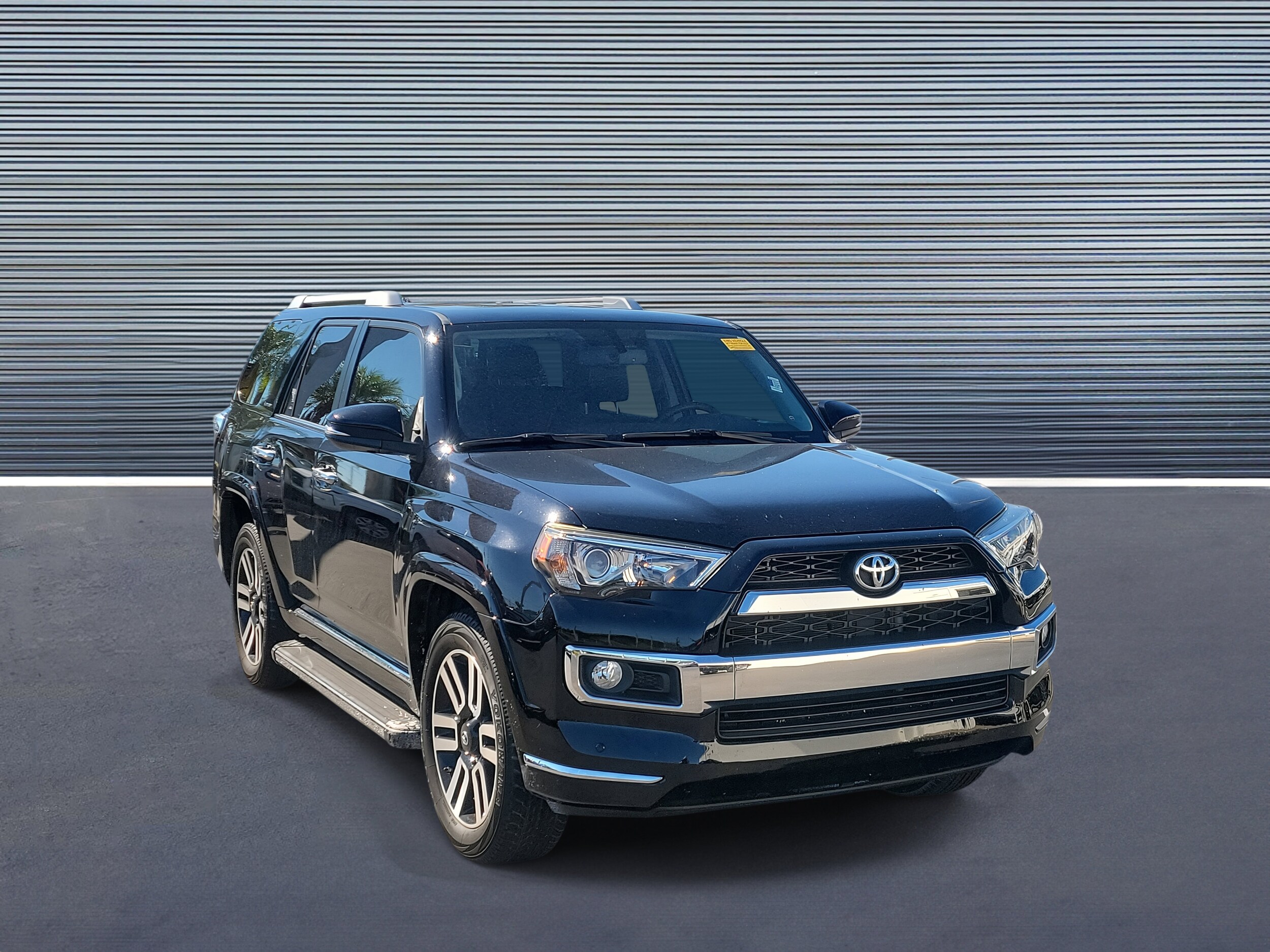 2015 Toyota 4Runner Base photo 2