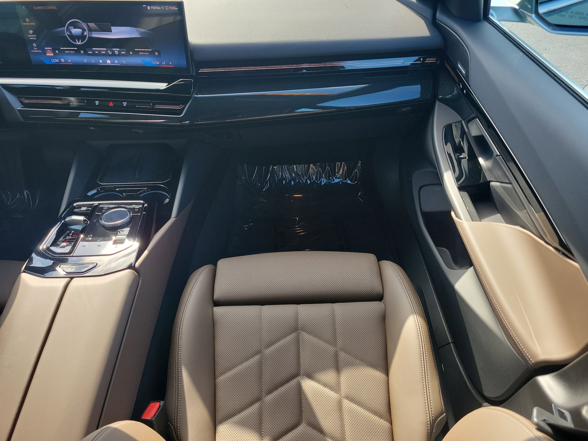 2026 BMW 5 Series 530i - Photo 15