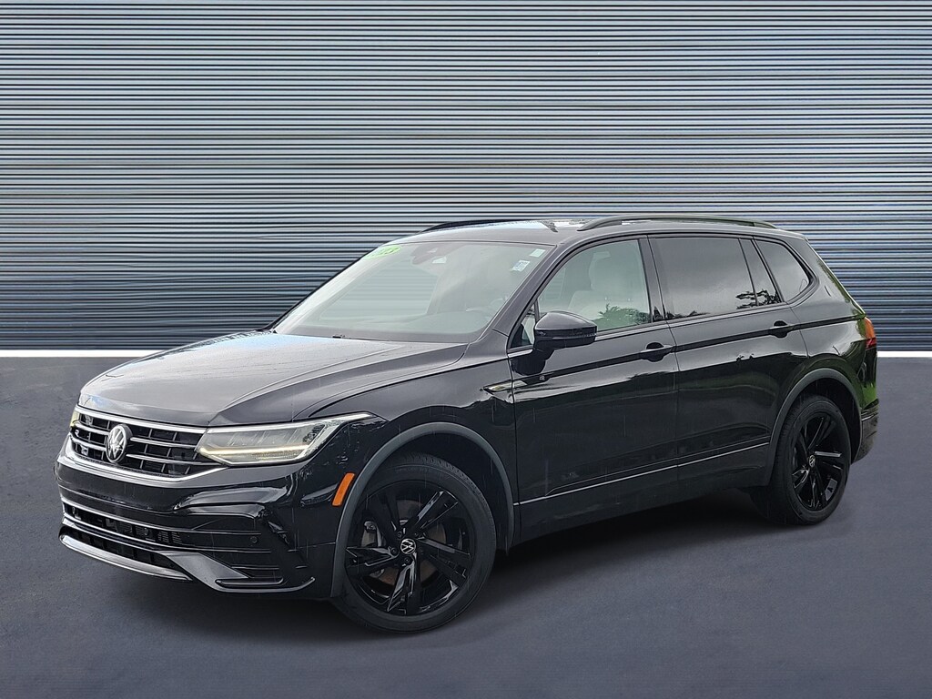 Used 2023 Volkswagen Tiguan SE R-Line Black SUV
