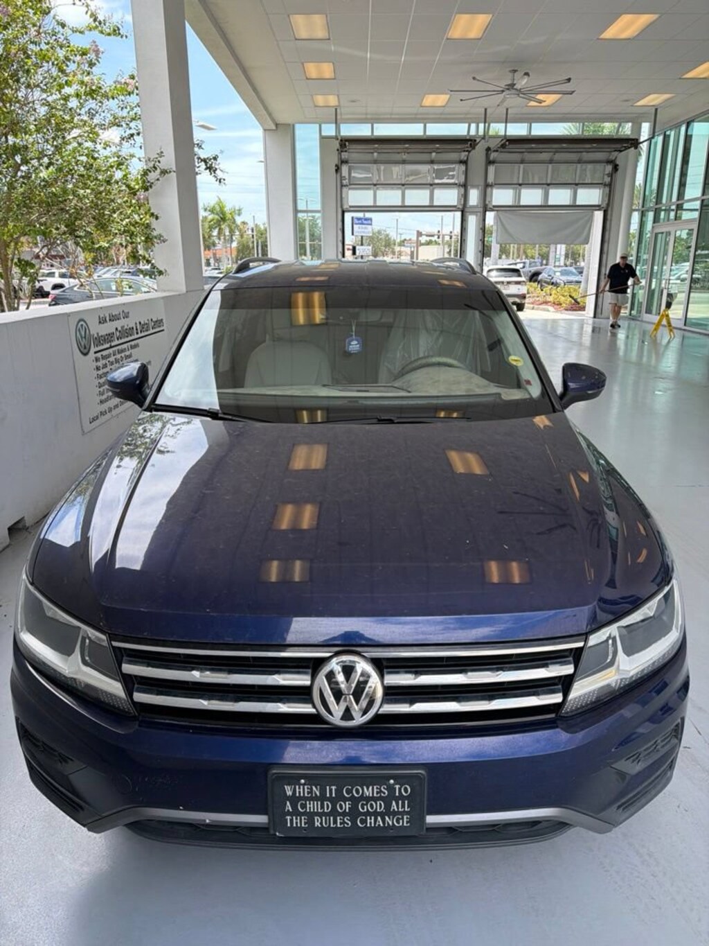 Used 2021 Volkswagen Tiguan SE SUV
