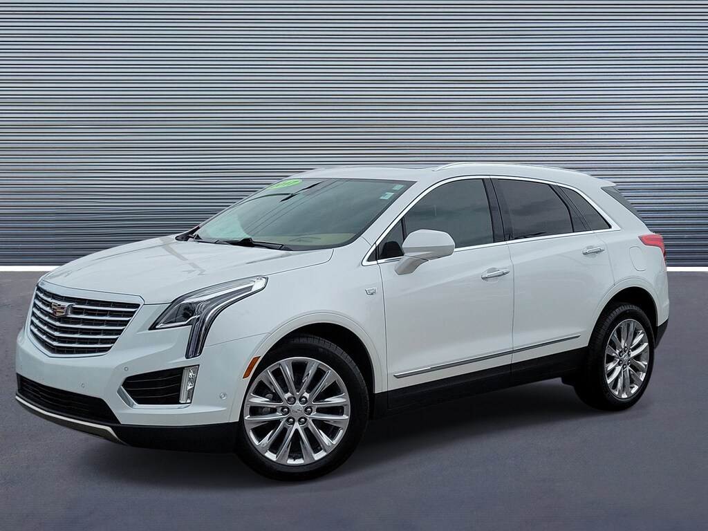 Used 2017 CADILLAC XT5 Platinum AWD SUV
