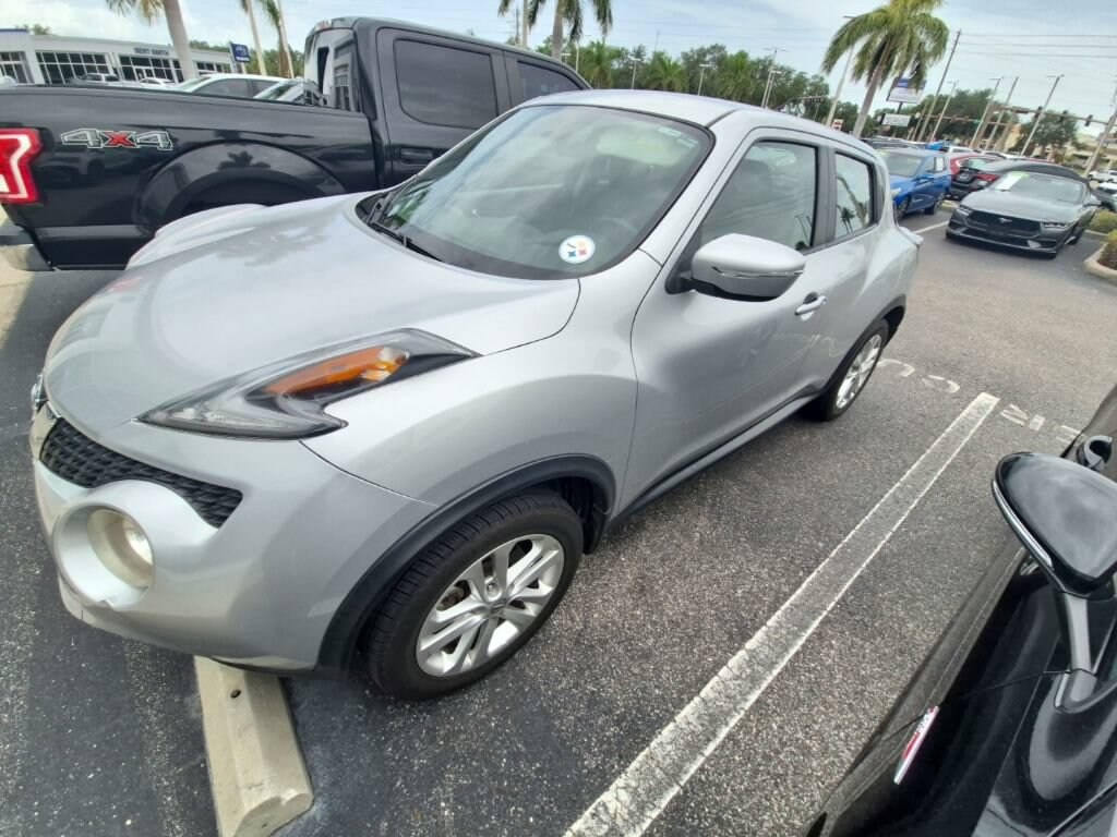 Used 2015 Nissan Juke S SUV