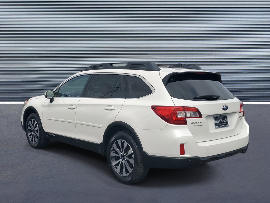 Used 2017 Subaru Outback Limited SUV