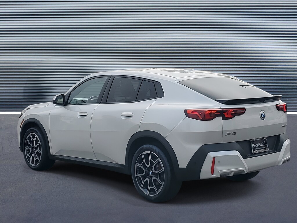 Used 2025 BMW X2 xDrive28i SUV