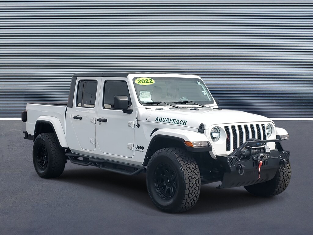 Used 2022 Jeep Gladiator Overland Truck Crew Cab