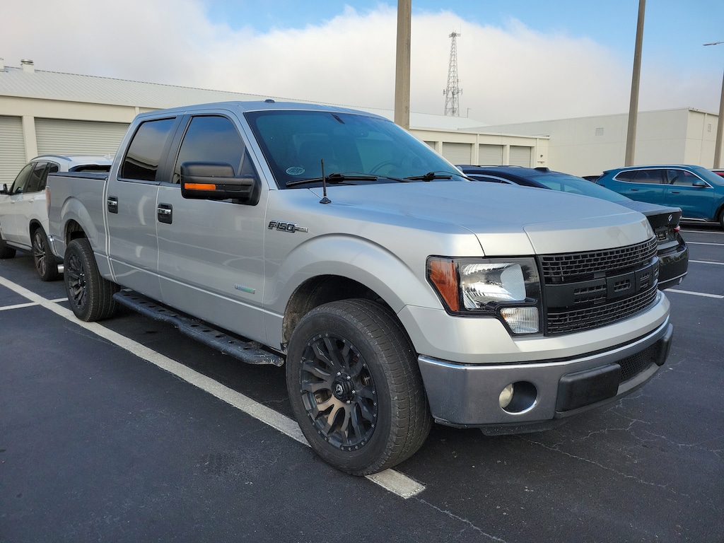 Used 2013 Ford F-150 XLT Truck SuperCrew Cab